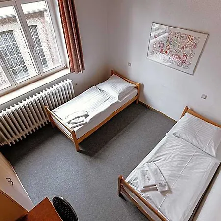 Tagungs Und Gaestehaus St Georg Han/Misafirhane 3*
