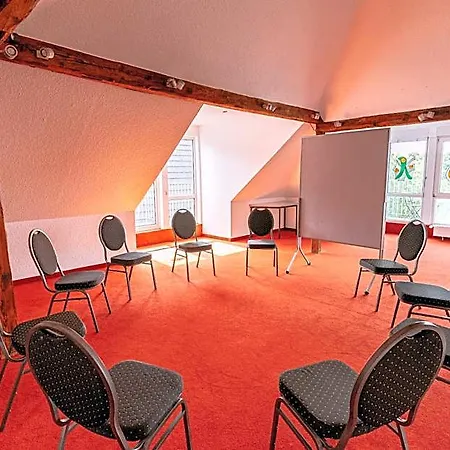 Tagungs Und Gaestehaus St Georg بيت ريفي كولونيا