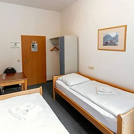 Han/Misafirhane Tagungs Und Gaestehaus St Georg Köln